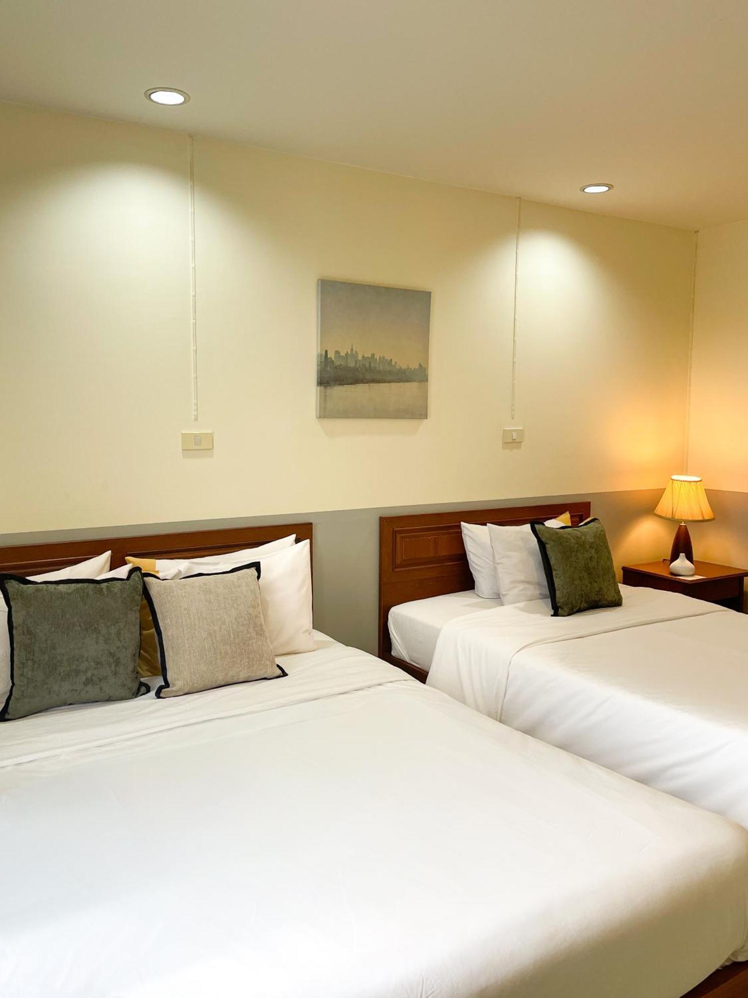 Luxury Triple Room