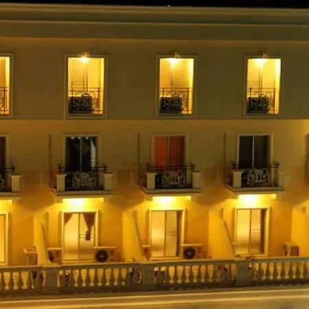 Rafael Hotel And Mansion Bangkok-2